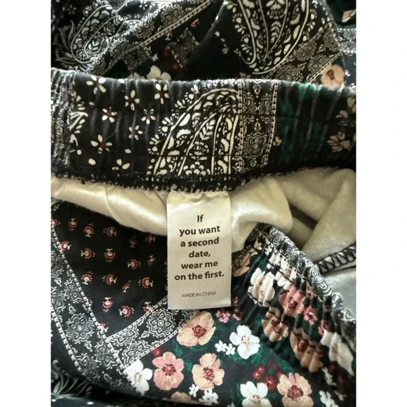 Pacsun Volley Shorts Floral Paisley Print Elastic Waist Drawstring Size M - Picture 4 of 4